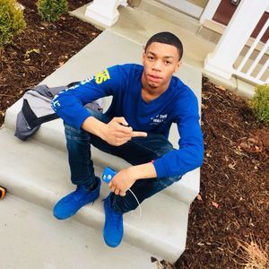 Meet your Posher, Lavell